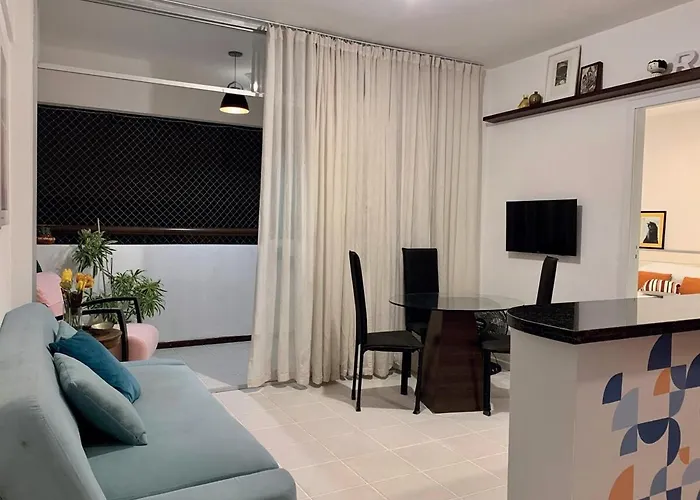 Quarto E Sala Temporada No Rio Vermelho