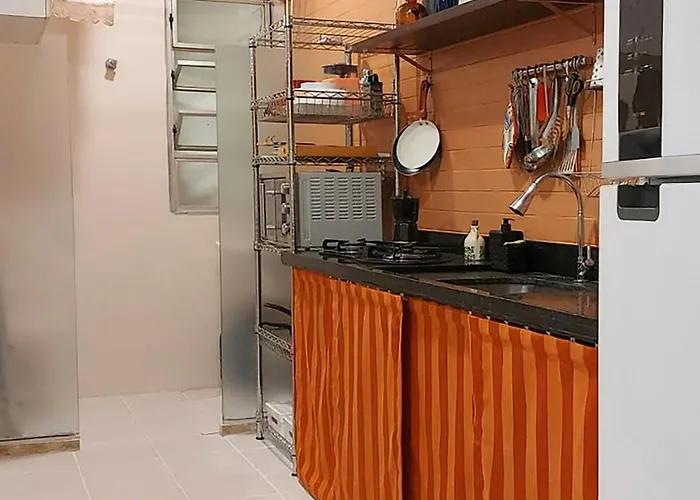 Quarto E Sala Temporada No Rio Vermelho